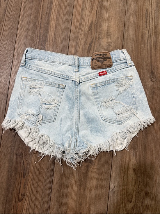 Wrangler Pants - Wrangler Distressed Cutoff Denim Shorts Light Wash High Rise Size 29